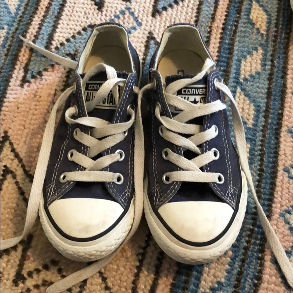 Navy converse